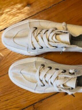 Maurices no tie slip on sneakers